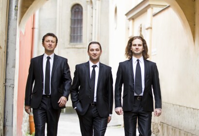 IMG-56218234acc9441035cf85119f0e171c-V